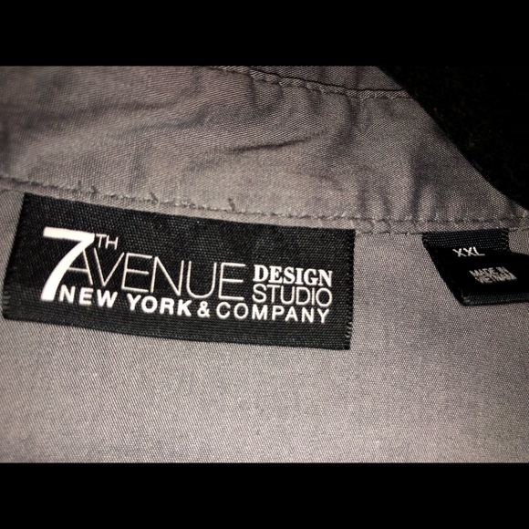 Gray button down blouse - Picture 3 of 6